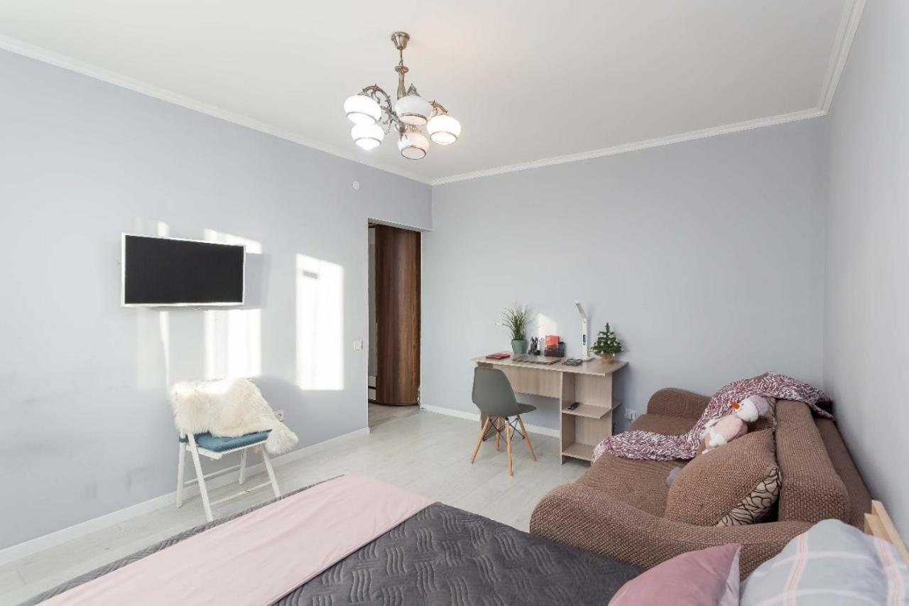 Жк Алмалы Apartment Almaty Ngoại thất bức ảnh